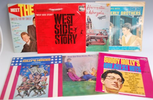 Lot 594 - Approx 100 various 1960s and later vinyl...
