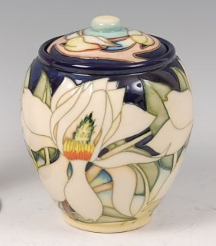 Lot 20 - A contemporary Moorcroft Pottery ginger jar...