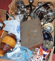 Lot 156 - A box of miscellaneous items, to include;...