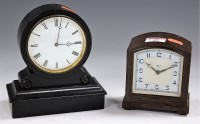 Lot 25 - An Art Deco Smiths Sectric bakelite cased...