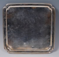 Lot 1200 - A George V silver serving tray, of shaped...