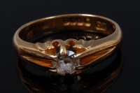 Lot 2107 - An 18ct gold gents diamond solitaire ring, the...