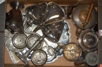 Lot 238 - A box of miscellaneous metal wares to include...