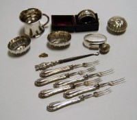 Lot 274 - A small collection of miscellaneous silver...