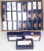 Lot 204 - 27 various Bachmann 00 Gauge Boxed Wagons,...