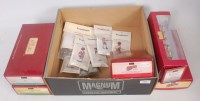 Lot 701 - 14 various boxed and bagged Britains and...