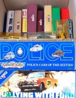 Lot 712 - 15 various boxed modern issue release Corgi...