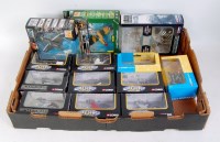Lot 2610 - Twenty-one various boxed modern issue aircraft...