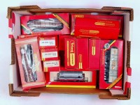 Lot 691 - 17 Hornby goods wagons, various types...