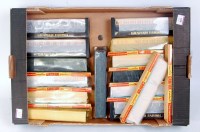 Lot 698 - Graham Farish coaches, 13 GWR and 2 SR, all in...