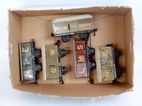 Lot 438 - A small tray containing 5x Bing, 4 wheel vans...