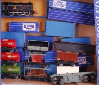 Lot 804 - Small tray Dublo 0-6-2 tank loco BR 69567...