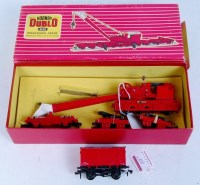 Lot 828 - Two H-Dublo items, 4620 breakdown crane, gloss,...