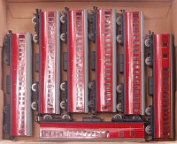 Lot 848 - 7 H-Dublo D14 suburban coaches maroon, 2x...