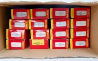 Lot 668 - 16 Hornby GWR coaches, including 4...