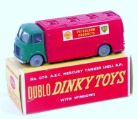 Lot 1910 - Dinky Toys Dublo, 070 AEC Mercury tanker,...