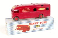 Lot 1996 - Dinky Toys, 981, 'British Railways' horsebox,...