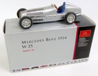 Lot 2626 - CMC Exclusive Models, No.M-033 1/18th scale...
