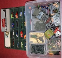 Lot 170 - A collection of loose diecast toys to include...