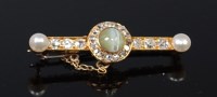 Lot 2280 - An 18ct gold, diamond, chrysoberyl cat's eye...