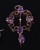 Lot 2294 - A George V 9ct gold and amethyst set openwork...