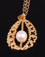 Lot 2356 - A modern 9ct gold and cultured pearl set...