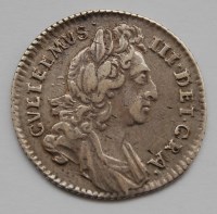 Lot 16 - England, 1697 sixpence, William III first bust,...