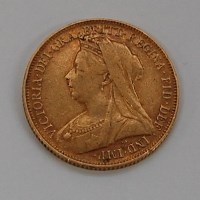 Lot 104 - Great Britain, 1901 gold full sovereign, Queen...