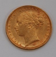 Lot 110 - Great Britain, 1885 gold full sovereign,...