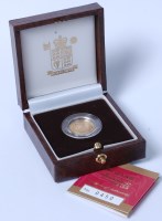 Lot 155 - Great Britain, cased 2002 gold proof £10 coin,...