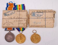 Lot 380 - A WW I British War and Victory duo, naming...