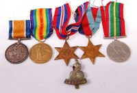 Lot 429 - A WW I British War and Victory duo, naming...