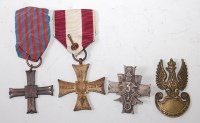 Lot 473 - A group of WW II Polish medals and effects to...