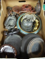 Lot 88 - A box of miscellaneous items to include...