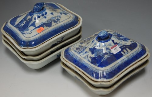 Lot 127 - *A pair of 19th century Chinese blue & white...