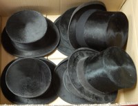 Lot 108 - An early 20th century brushed velvet top hat...
