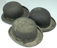 Lot 110 - *An Edwardian brushed velvet top hat bearing a...