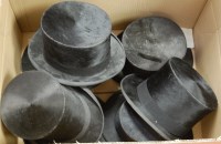 Lot 196 - An early 20th century brushed velvet top hat...