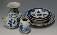 Lot 64 - *A 19th century Chinese export blue & white...
