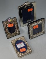 Lot 367 - A modern silver mounted and blue felt-backed...