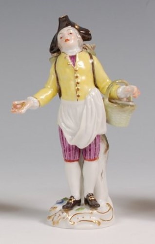 Lot 3072 - A Meissen porcelain figure 'The Oyster Seller',...