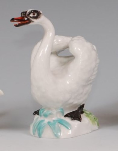 Lot 3123 - A modern Meissen porcelain swan figure, with...