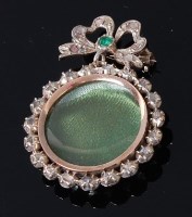 Lot 3264 - A Victorian silver gilt, emerald and diamond...