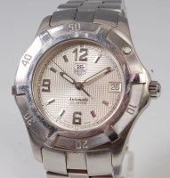 Lot 1239 - A gents Tag Heuer steel cased automatic...