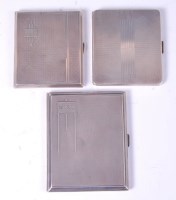 Lot 212 - A collection of three Art Deco silver pocket...