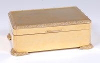 Lot 232 - An Art Deco style 9ct gold table-top cigarette...