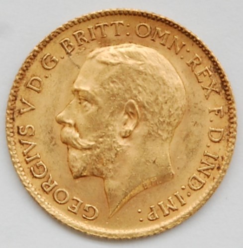 Lot 155 - Great Britain, 1915 gold half sovereign,...