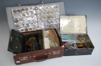 Lot 293 - Mixed lot of British and world coins,...