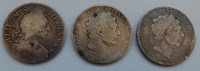 Lot 26 - Great Britain, William III crown, draped and...