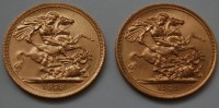 Lot 121 - Great Britain, 2 x 1979 gold full sovereign,...